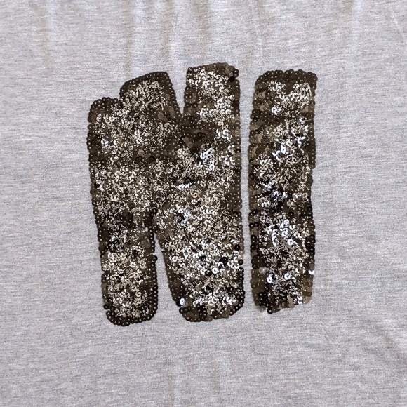 Zara Short Sleeve Dropped Shoulder Loose Fit Tee with sparkle front design. - Picture 4 of 4